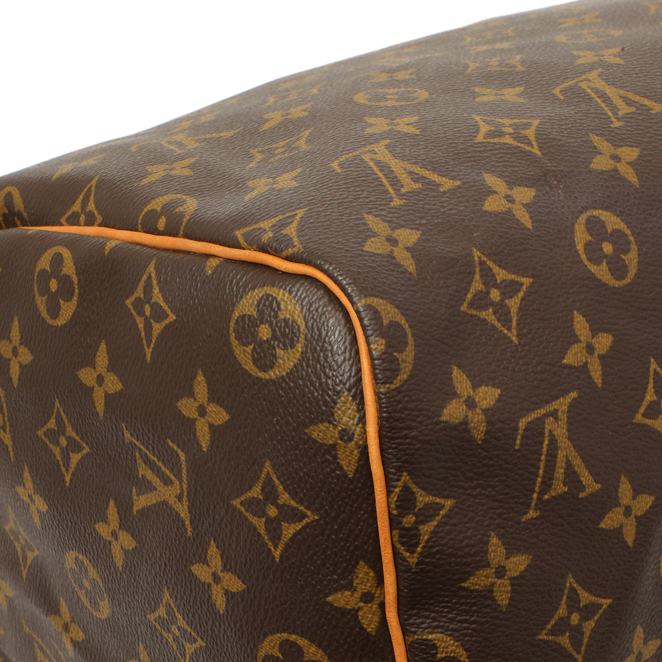 Exclusive Louis Vuitton Monogram Speedy 40 — Lifestyle View