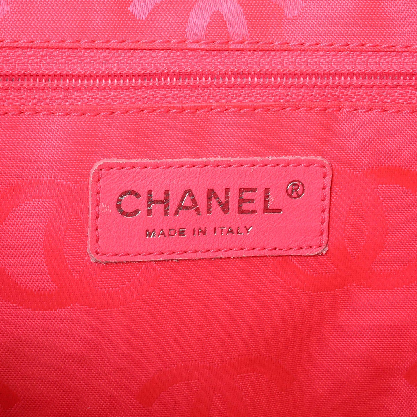 Exclusive Chanel Black Quilted Cambon Tote Large — Alternate View 11