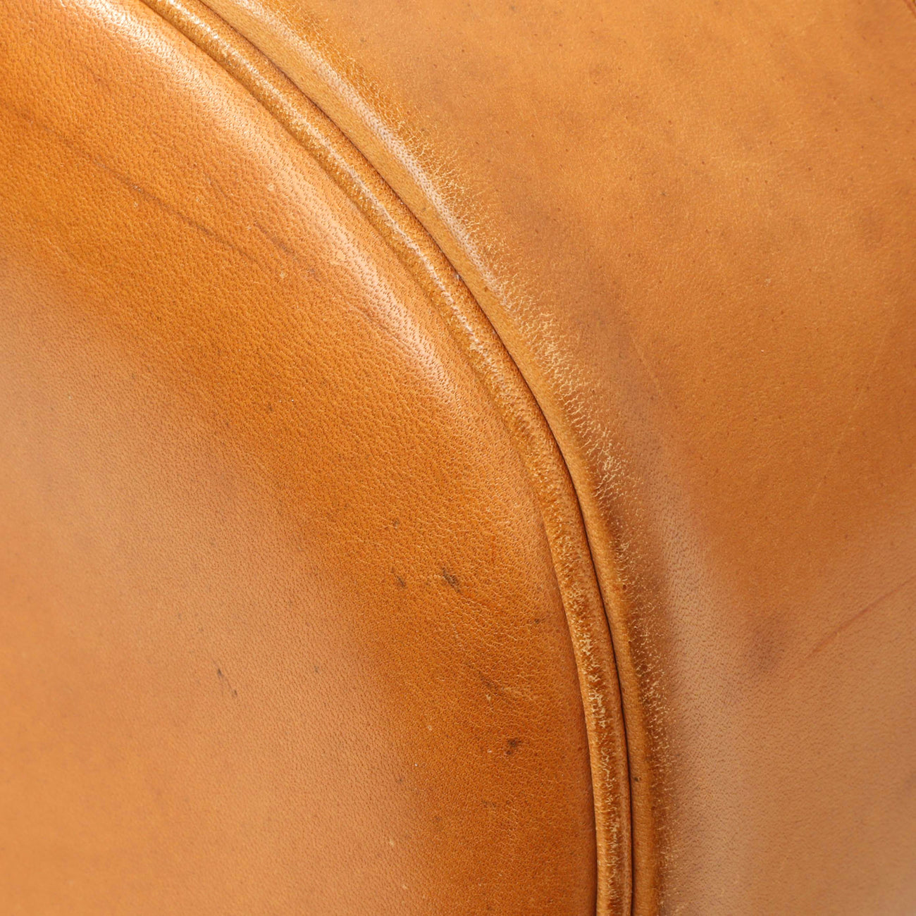 Exclusive Louis Vuitton Monogram Randonnee GM Backpack — Detail View