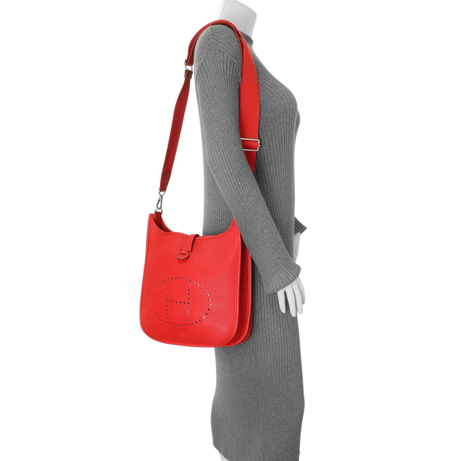 Exclusive Hermes Rouge de Coeur Clemence Evelyne III PM — Alternate View 13