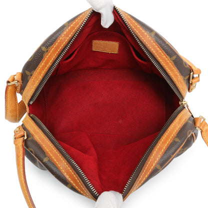 Exclusive Louis Vuitton Monogram Klara — Alternate View 8