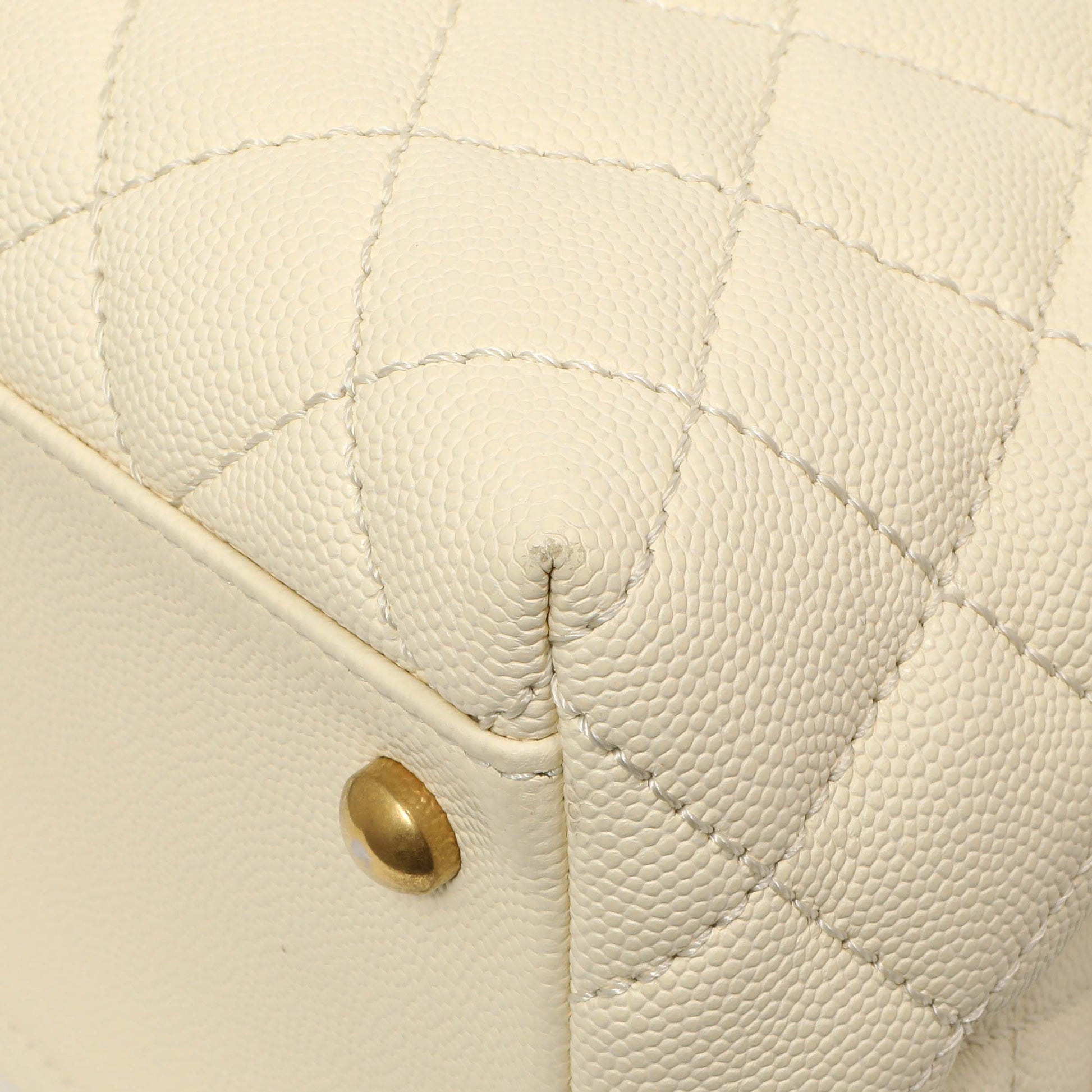 Exclusive Chanel White Quilted Caviar Medium Coco Handle — Alternate View 7