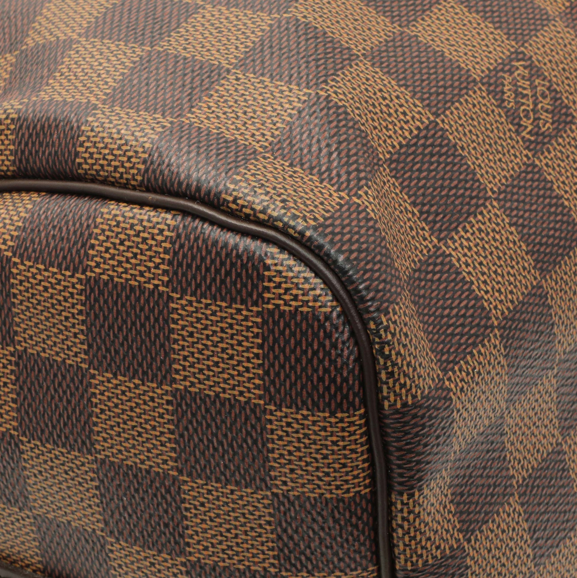 Exclusive Louis Vuitton Damier Ebene Speedy 30 Bandouliere — Lifestyle View