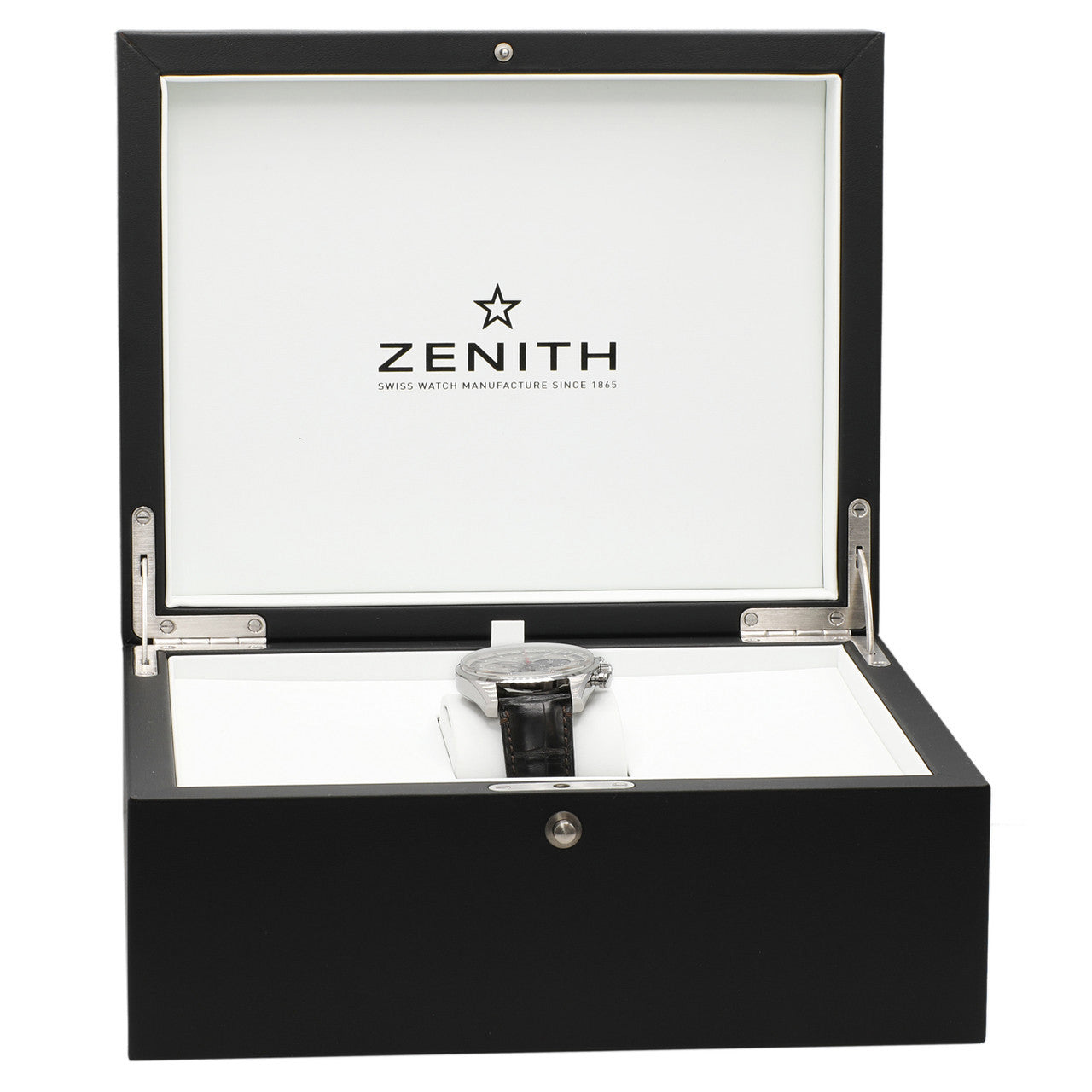 Exclusive Zenith El Primero Chronomaster  03.2040.400-69.c494 — Lifestyle View