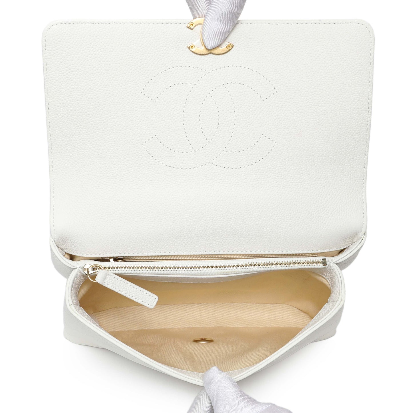 Exclusive Chanel White Quilted Caviar Chic Affinity Flap — Alternate View 8