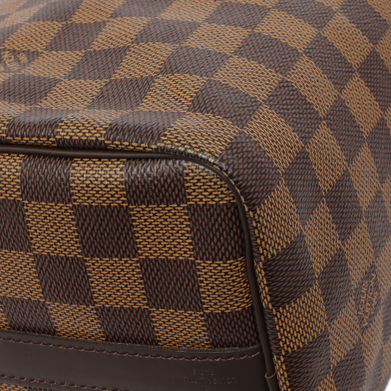 Exclusive Louis Vuitton Damier Ebene Speedy Bandouliere 25 — Top View