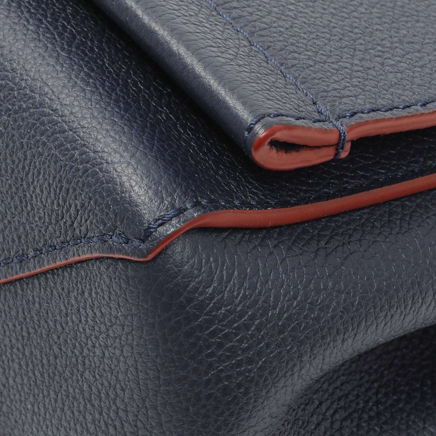 Exclusive Louis Vuitton Navy Calfskin Lockme II Chain Bag BB — Detail View