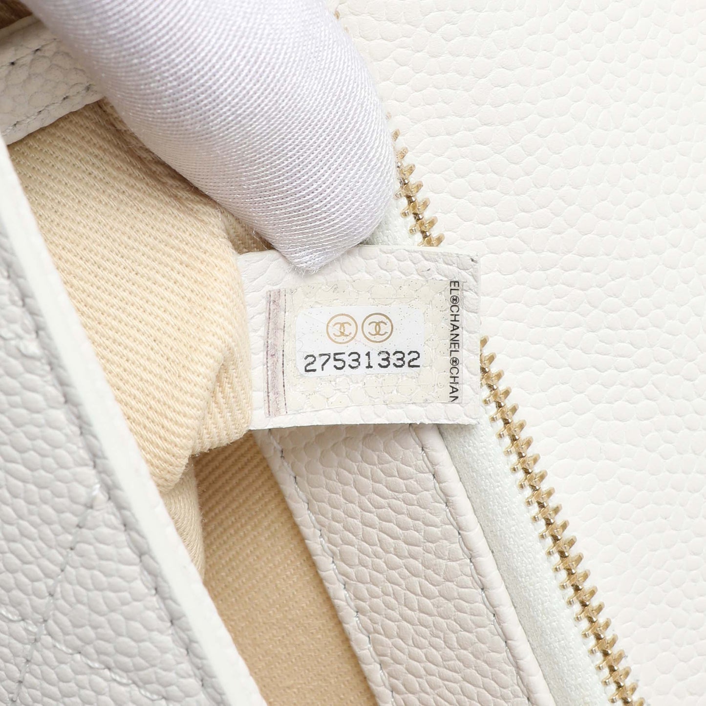 Exclusive Chanel White Quilted Caviar Chic Affinity Flap — Alternate View 10