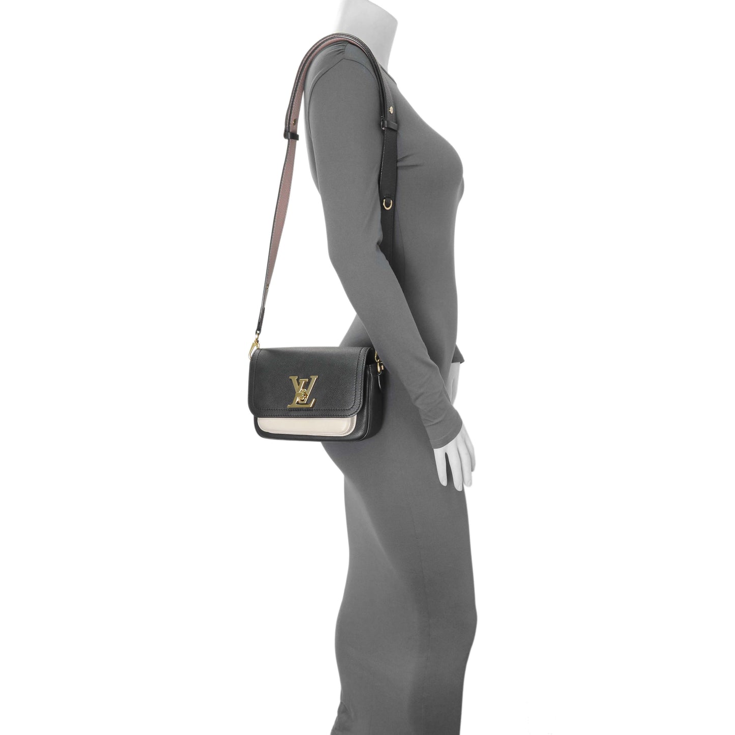 Exclusive Louis Vuitton Grained Calfskin Lockme Tender — Alternate View 7