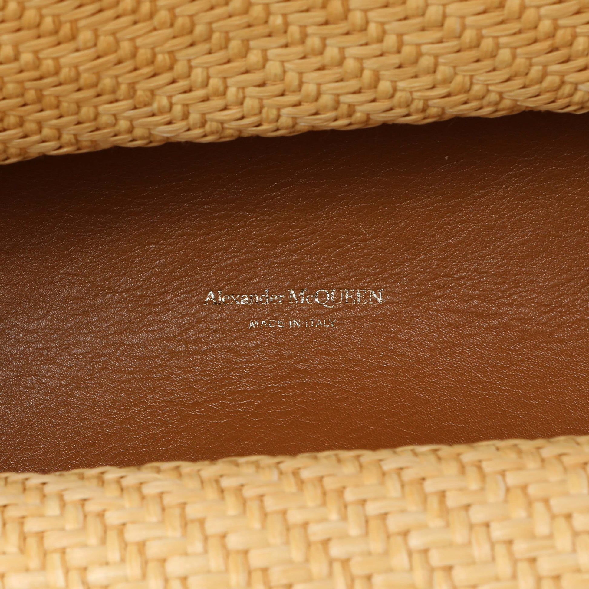 Exclusive Alexander McQueen Natural Tan Raffia Calfskin Large The Bow Bag — Detail View