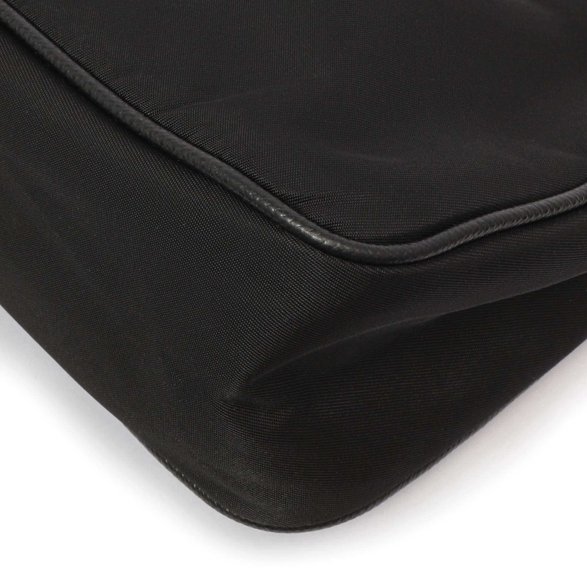 Exclusive Prada Black Re-Nylon Mini Re-Edition 2005 — Detail View