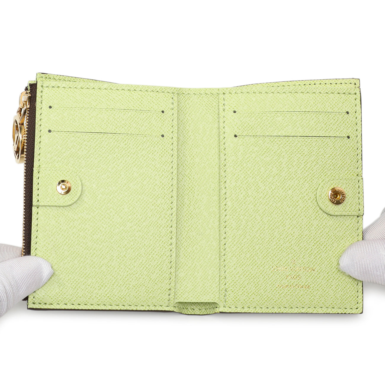 Exclusive Louis Vuitton Vert Noto Monogram Lisa Wallet — Top View