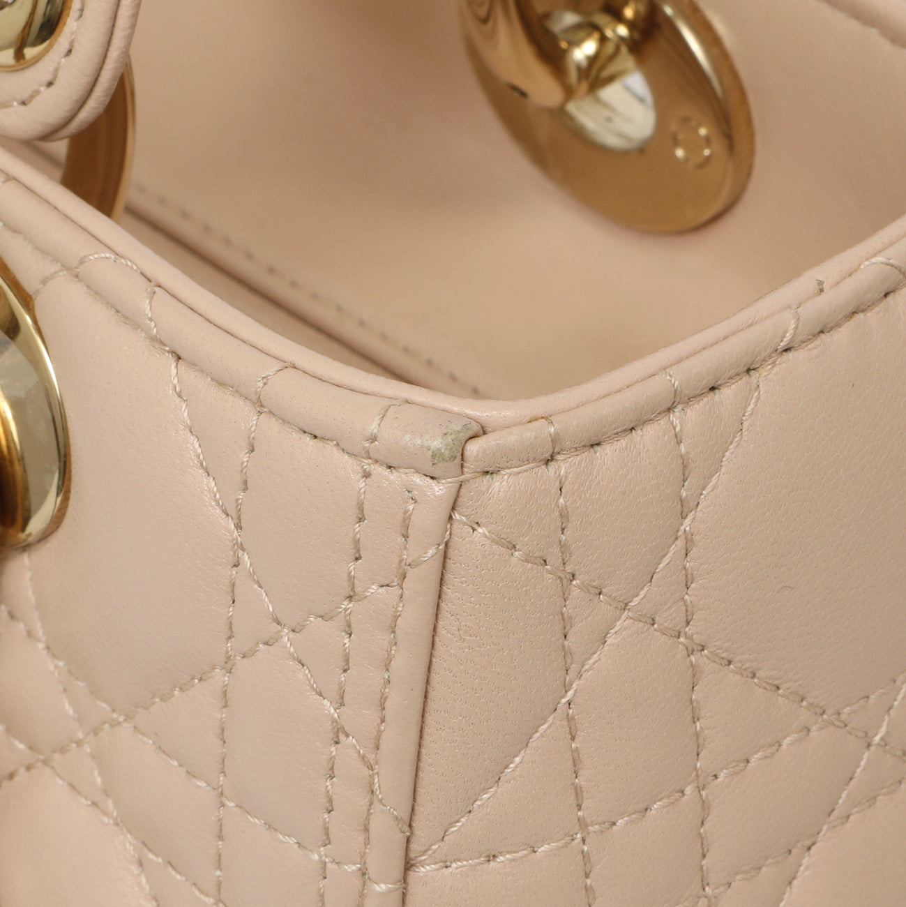 Exclusive Christian Dior Light Pink Lambskin Cannage Medium Lady Dior — Alternate View 12