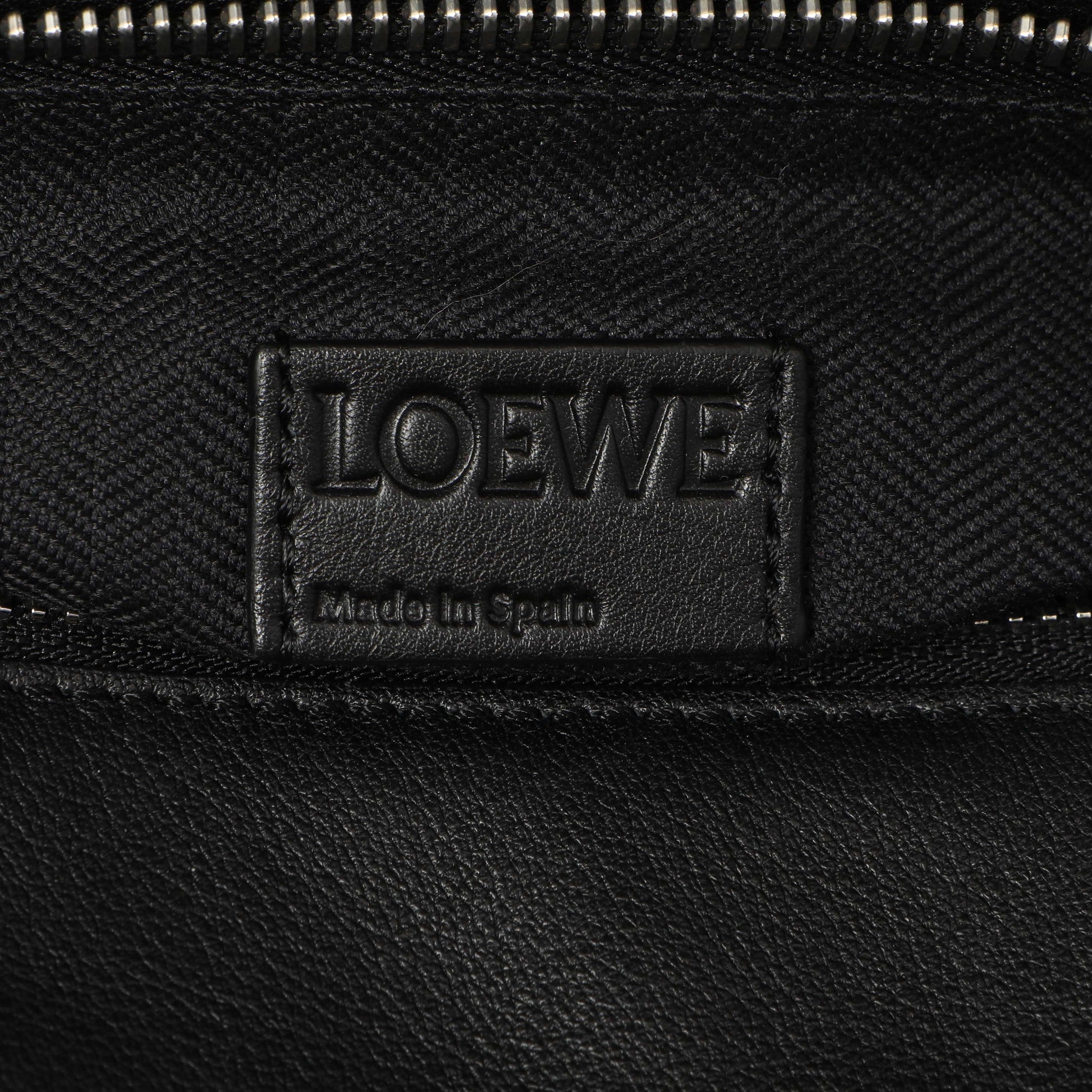 Exclusive Loewe Black Calfskin Medium Zipper Puzzle Bag — Detail View