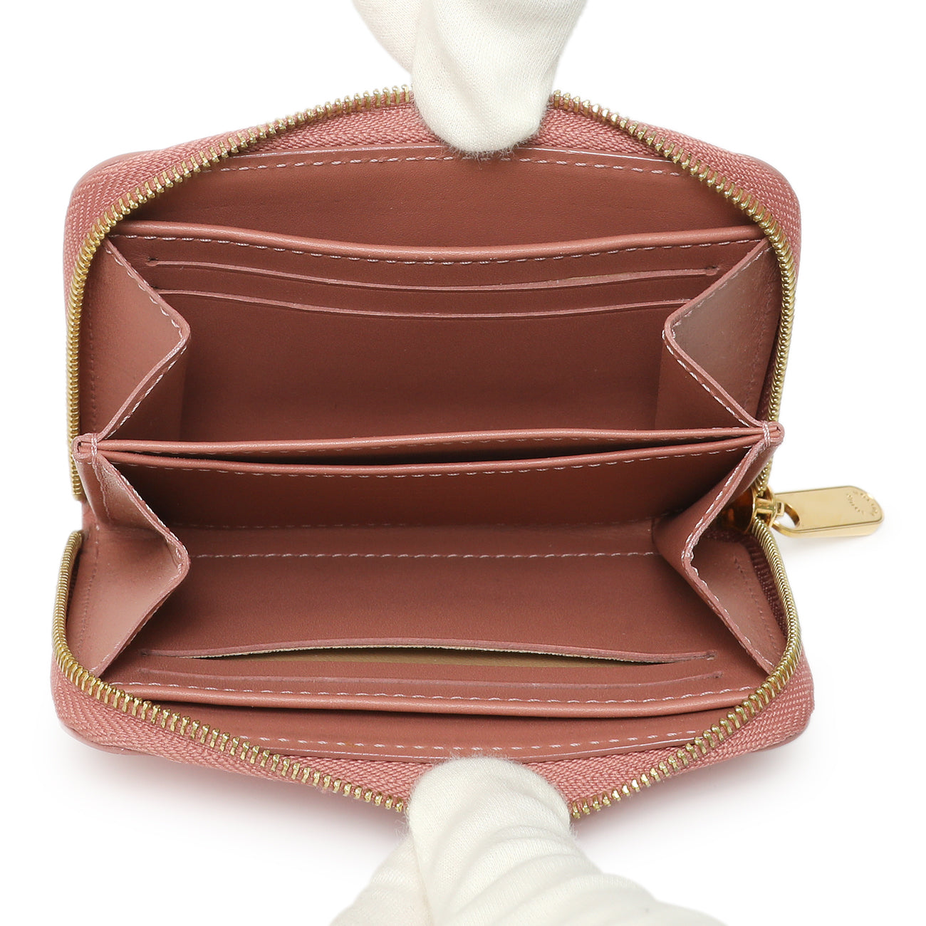 Exclusive Louis Vuitton Rose Velours Vernis Ikat Zippy Coin Purse — Detail View