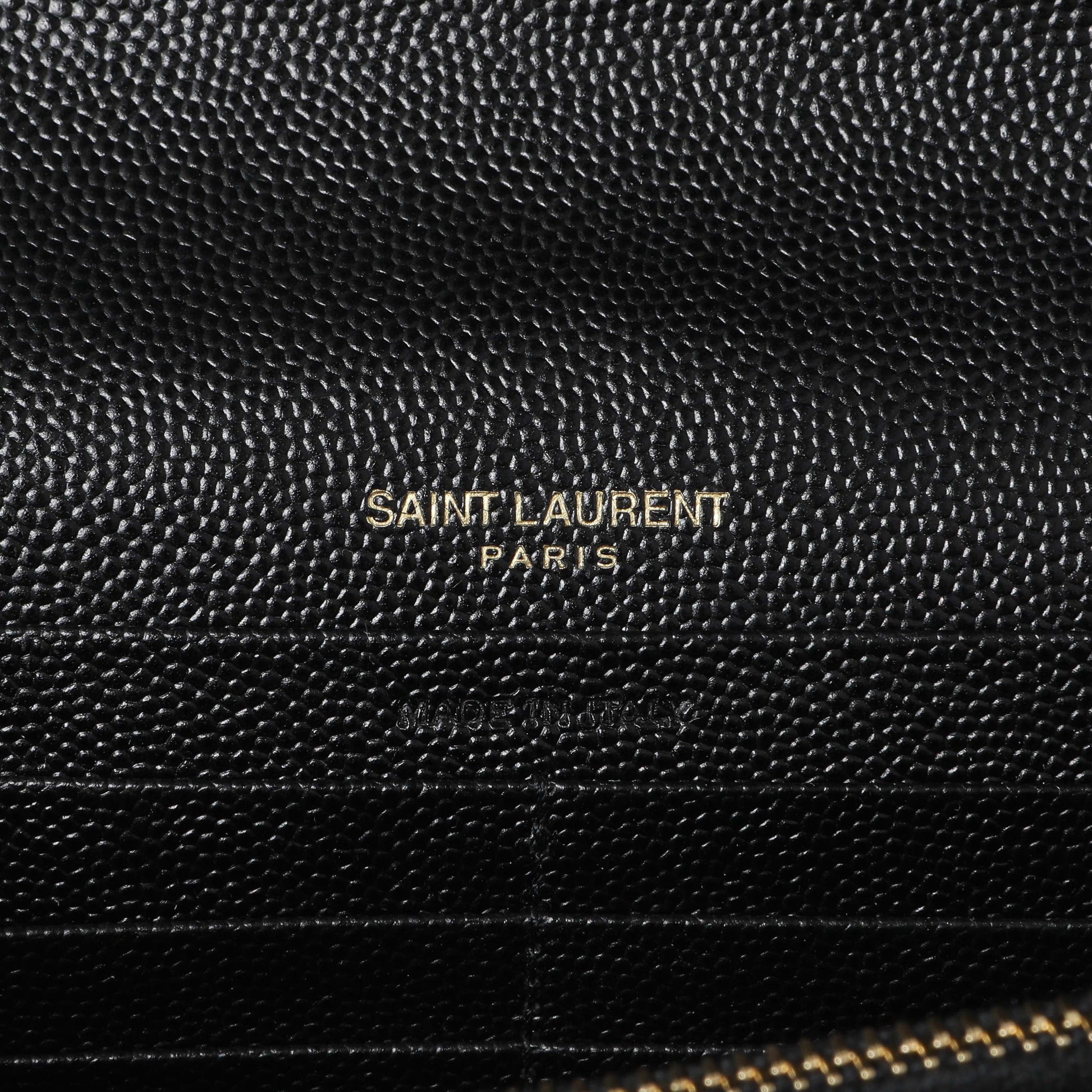 Exclusive Saint Laurent Black Grain De Poudre Matelasse Chevron Monogram Chain Wallet — Detail View