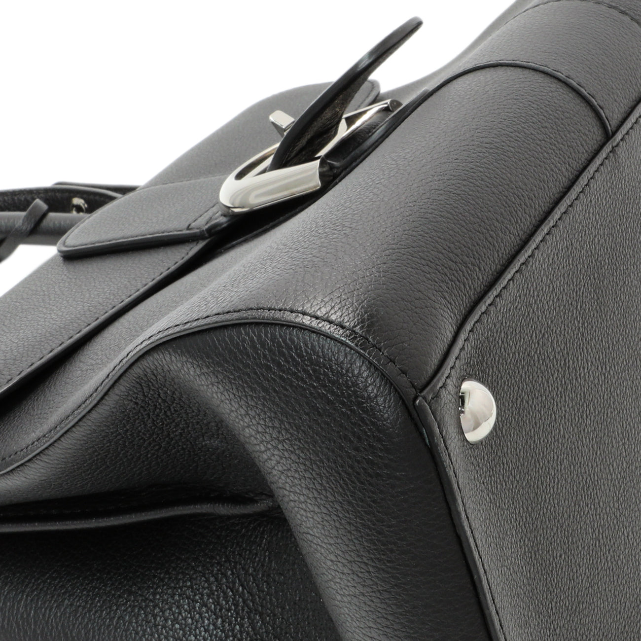 Exclusive Delvaux Black Grained Calfskin Brillant MM — Top View