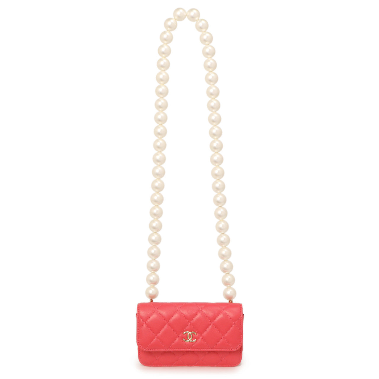 Exclusive Chanel Pink Quilted Calfskin Pearl Clutch With Chain — Front View