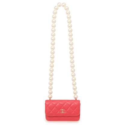 Exclusive Chanel Pink Quilted Calfskin Pearl Clutch With Chain — Front View