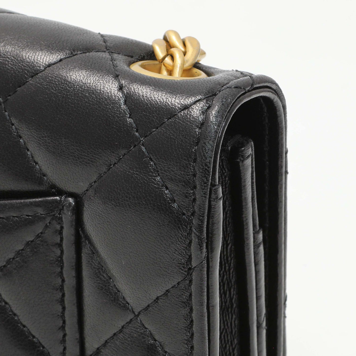 Exclusive Chanel Black Lambskin Quilted Pillow Crush Adjustable Chain Wallet On Chain — Alternate View 8