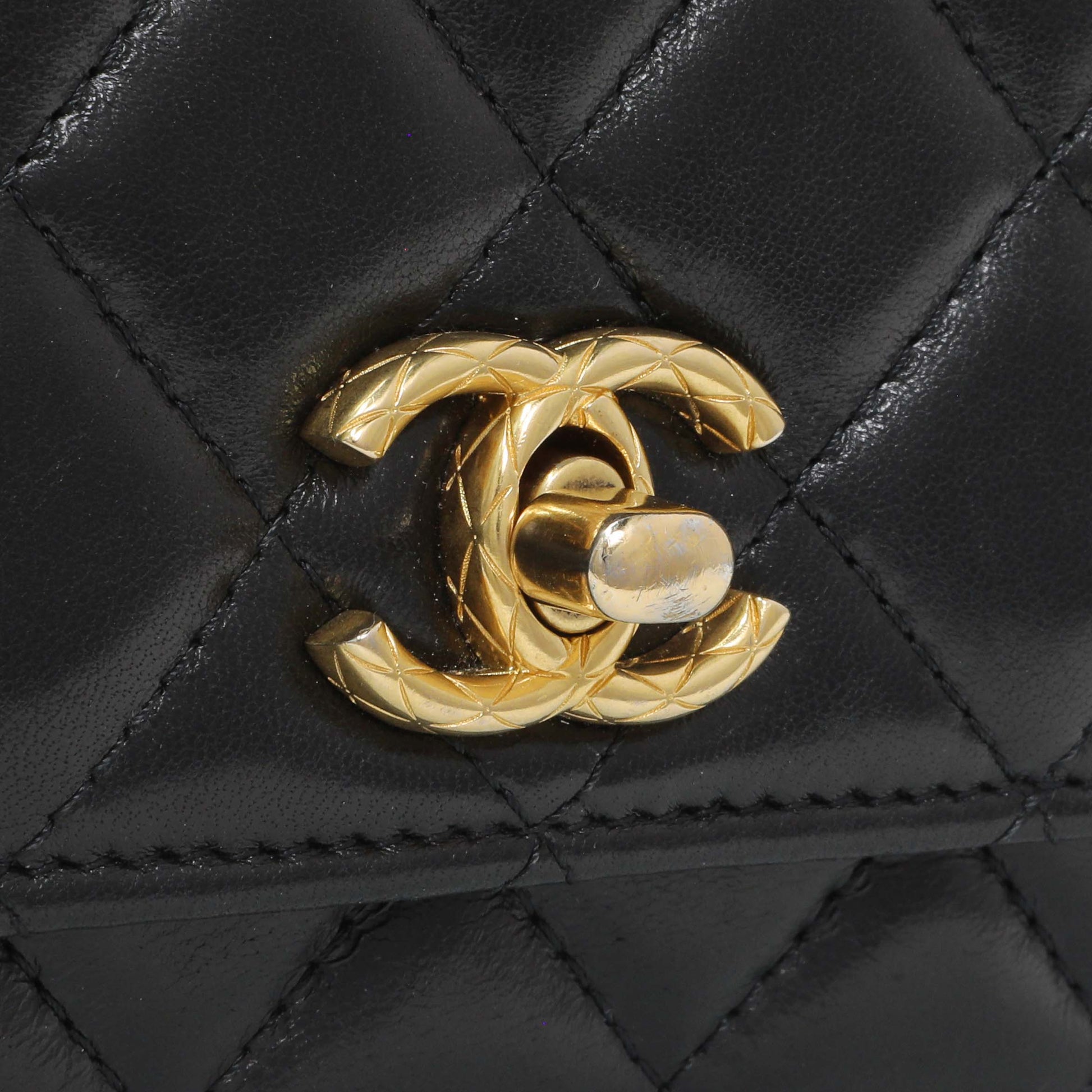 Exclusive Chanel Black Lambskin Quilted Pillow Crush Adjustable Chain Wallet On Chain — Alternate View 14