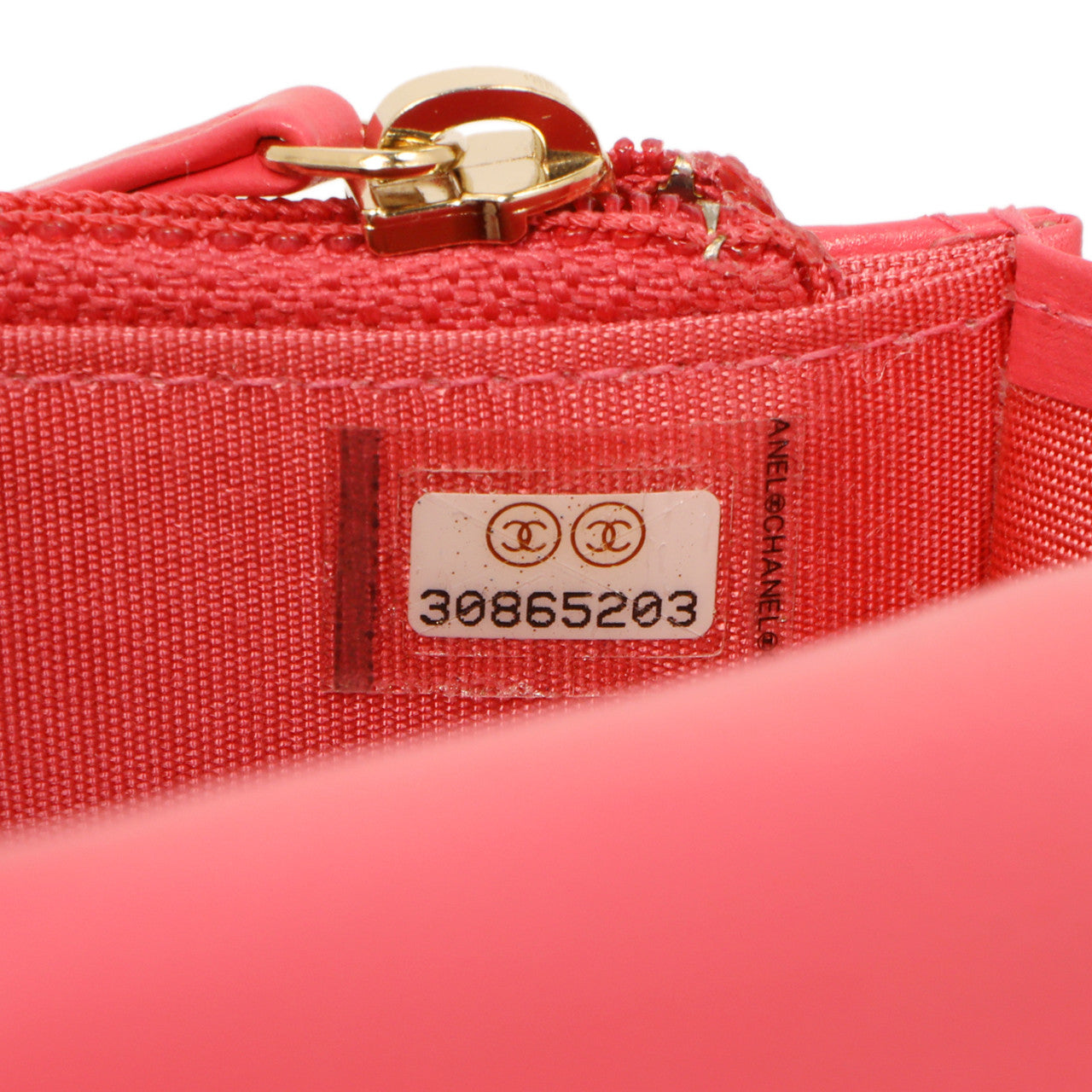 Exclusive Chanel Pink Quilted Calfskin Pearl Clutch With Chain — Alternate View 7
