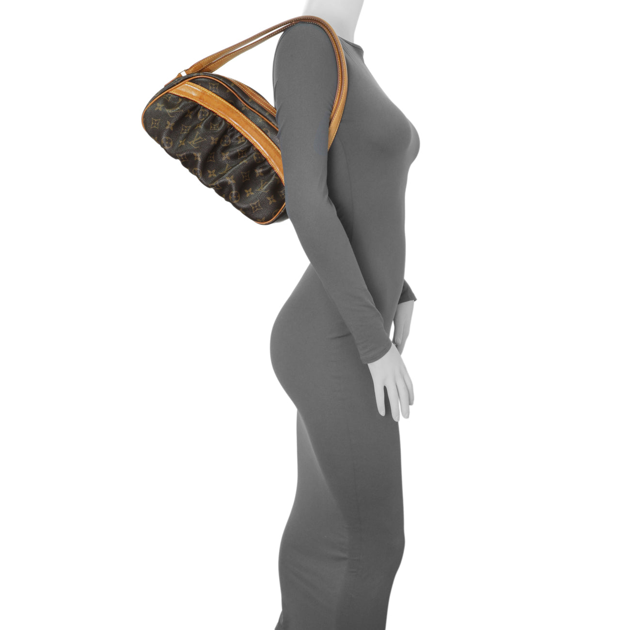 Exclusive Louis Vuitton Monogram Klara — Alternate View 13
