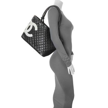 Exclusive Chanel Black Quilted Cambon Tote Large — Alternate View 15