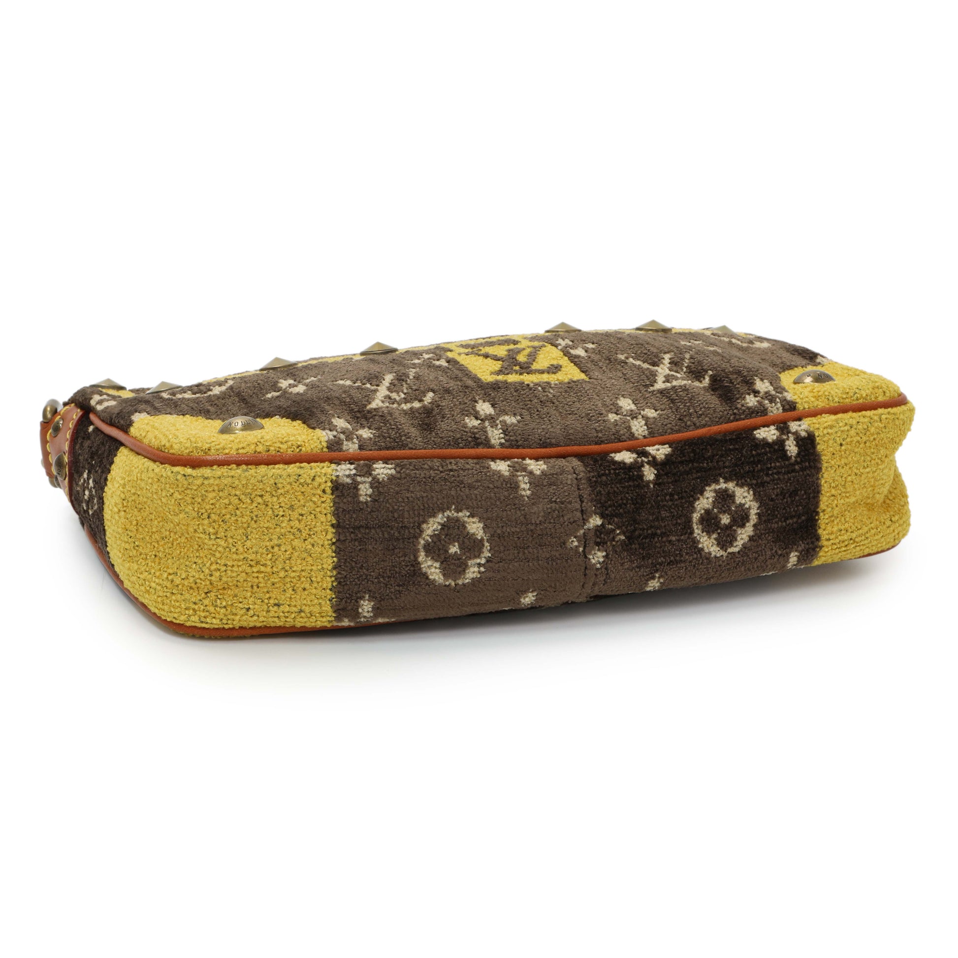 Exclusive Louis Vuitton Monogram Trompe L'oeil Pochette — Back View