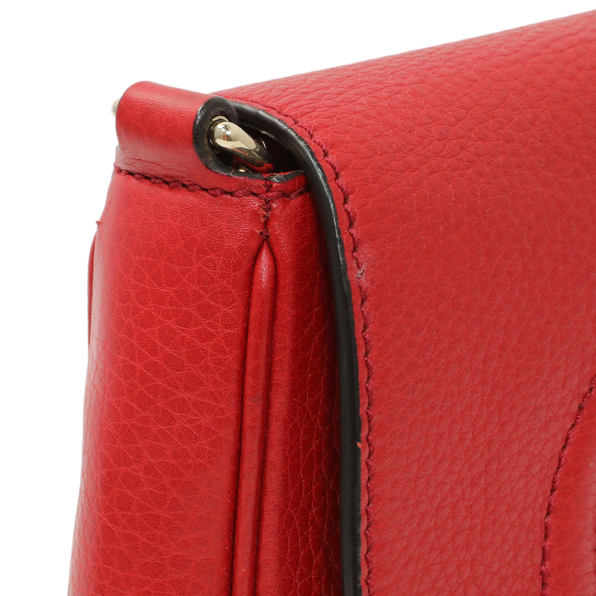 Exclusive Gucci Red Pebbled Calfskin Small Soho Flap Crossbody — Alternate View 8