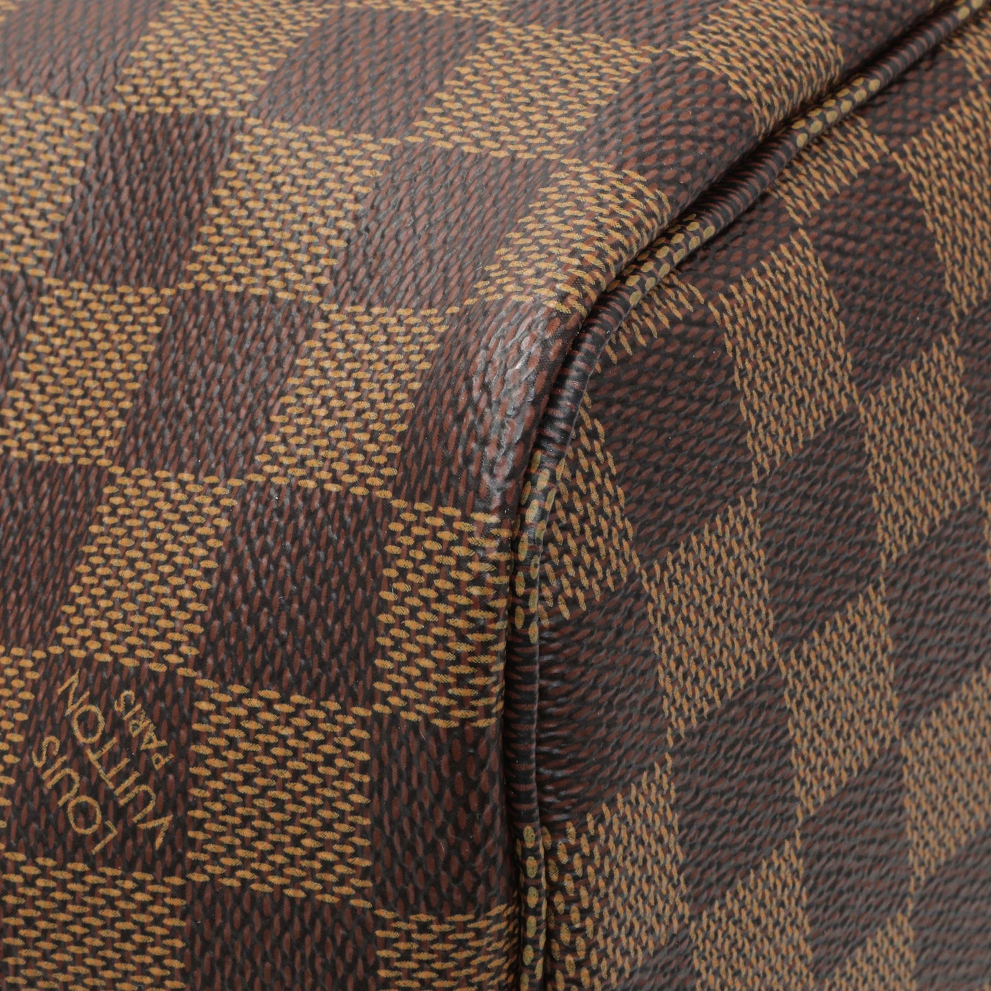 Exclusive Louis Vuitton Damier Ebene Neverfull PM — Top View