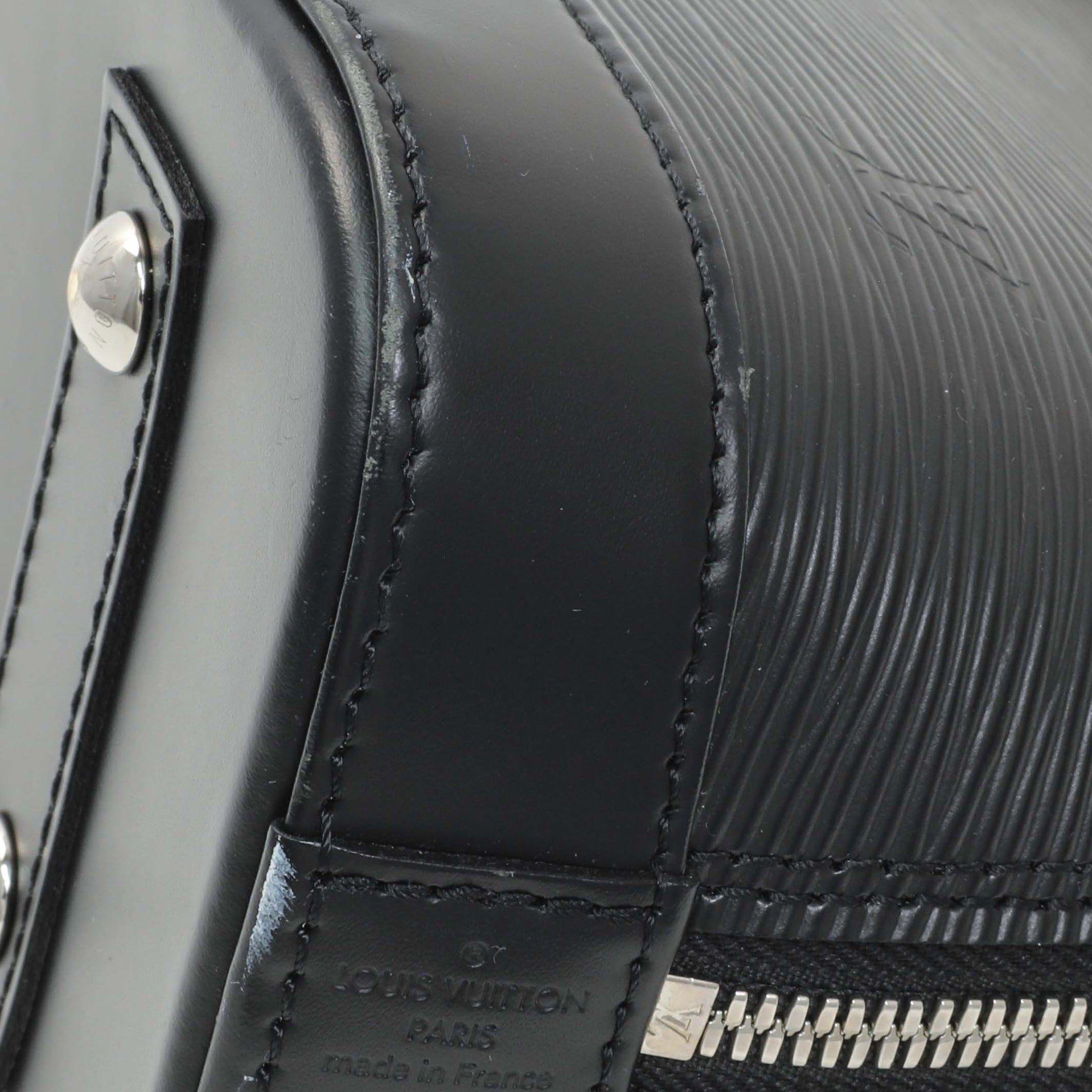 Exclusive Louis Vuitton Black Epi Alma BB — Detail View