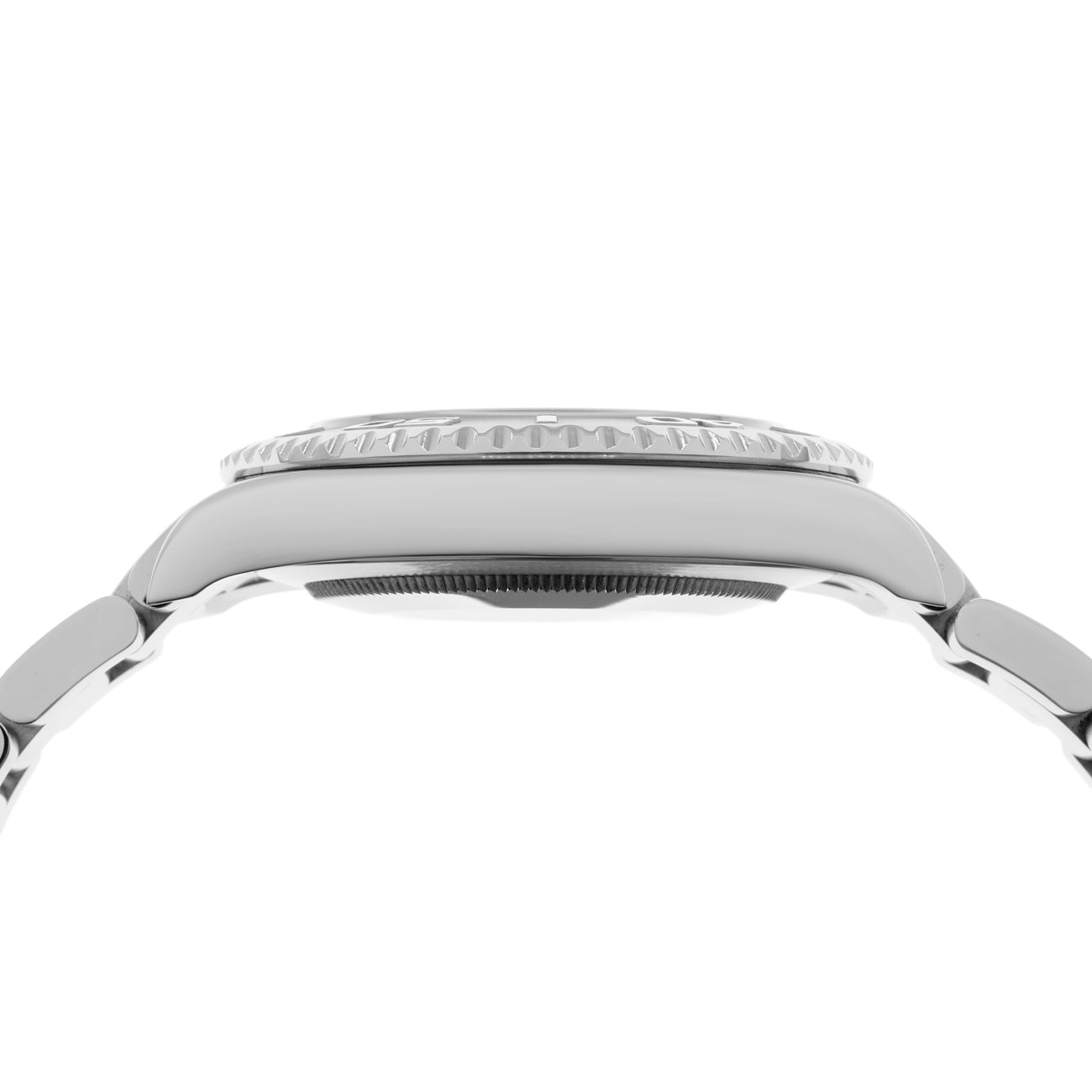 Exclusive Rolex Stainless Steel Yacht-Master 40 16622 — Back View