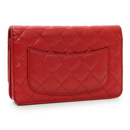 Exclusive Chanel Red Caviar Classic Wallet On Chain — Side View