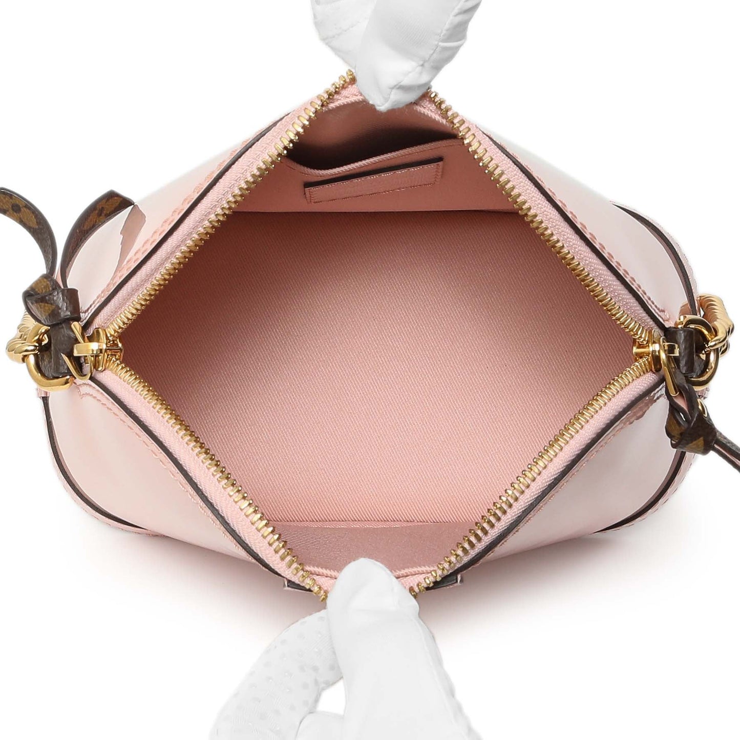 Exclusive Louis Vuitton Rose Ballerine Vernis Monogram Alma Mini — Detail View