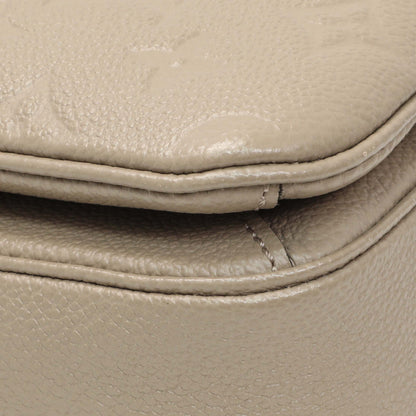 Exclusive Louis Vuitton Tourterelle Empreinte Pochette Metis — Top View