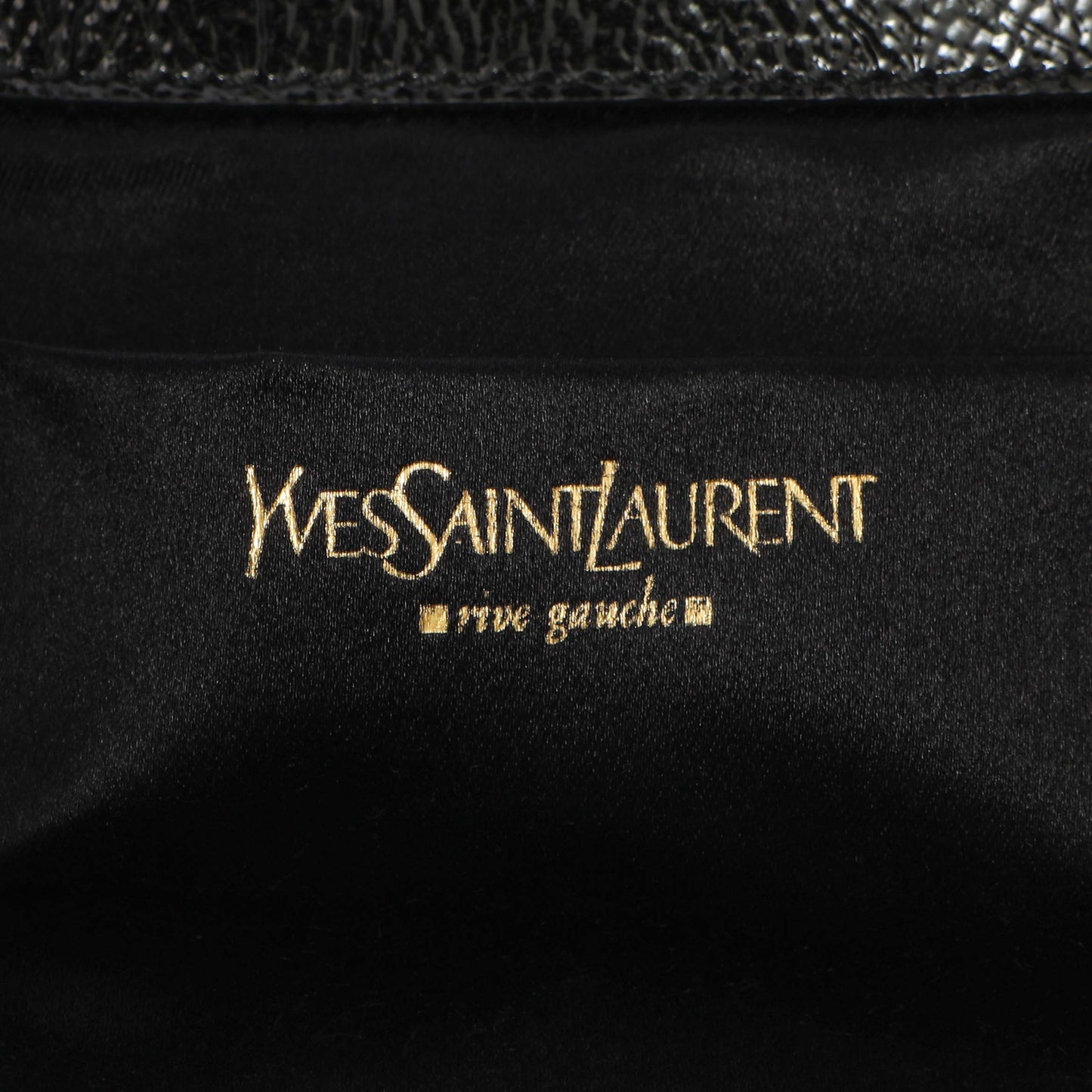 Exclusive Saint Laurent Black Textured Patent Monogram Small Belle De Jour Clutch — Detail View