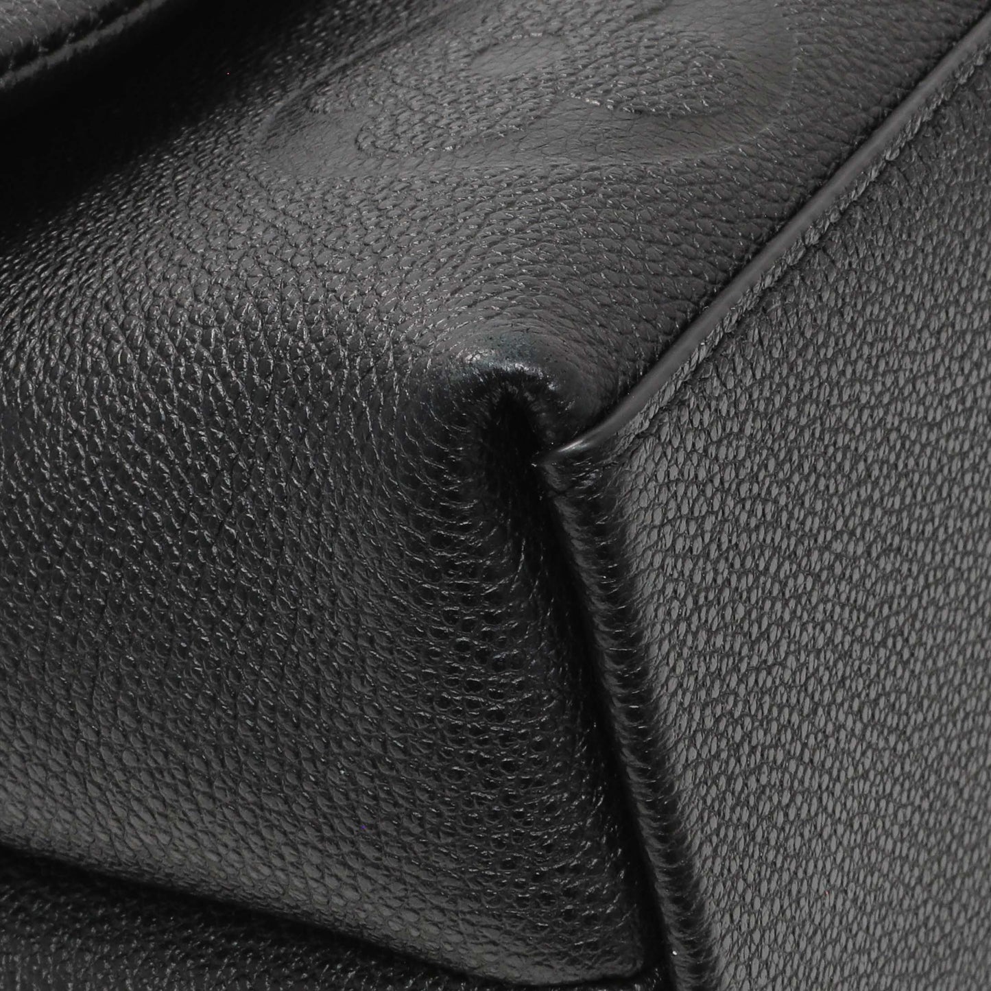 Exclusive Louis Vuitton Black Empreinte Monogram Giant Madeleine MM — Top View