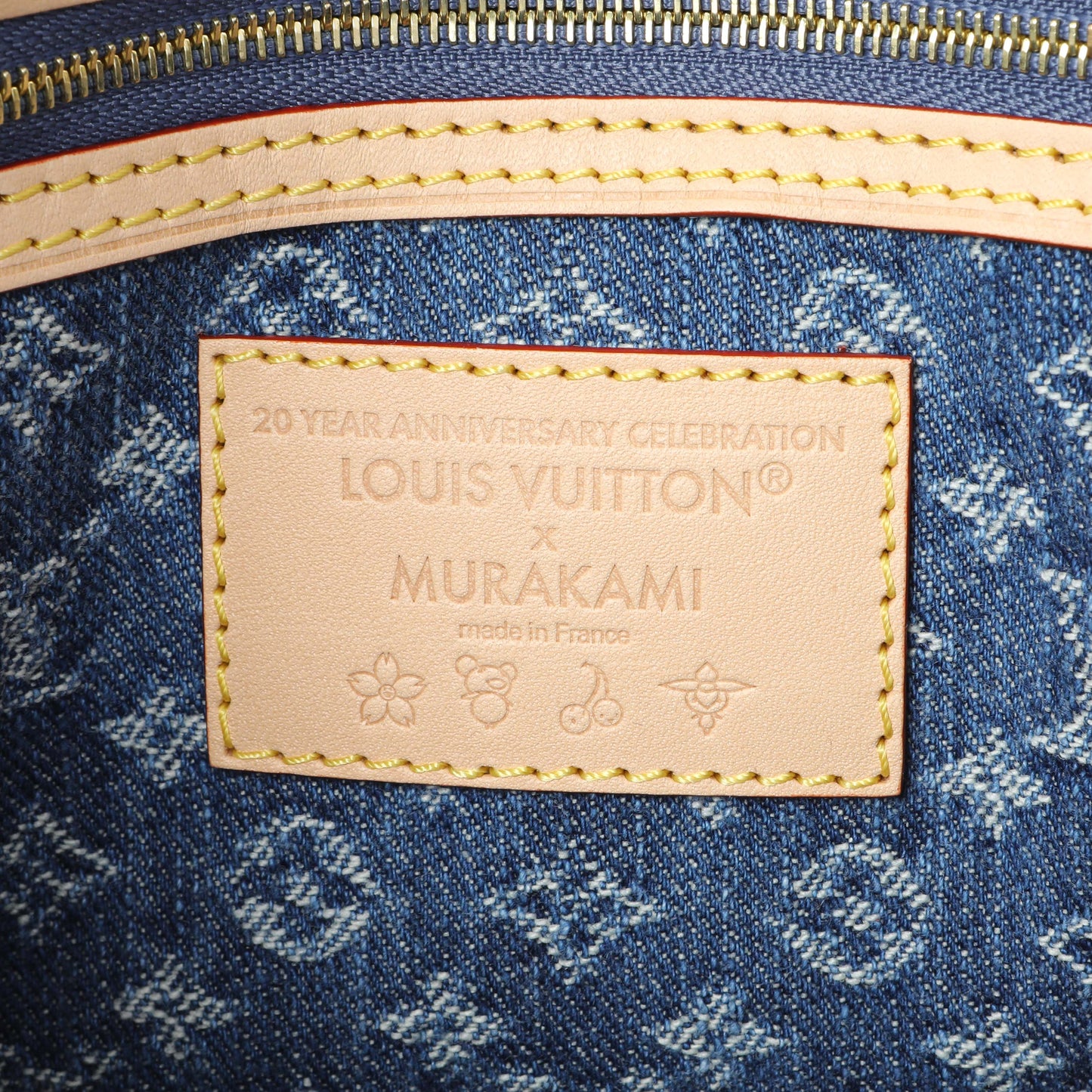 Exclusive Louis Vuitton X Takashi Murakami Monogram Cherry Speedy Soft Bandouliere 30 — Detail View