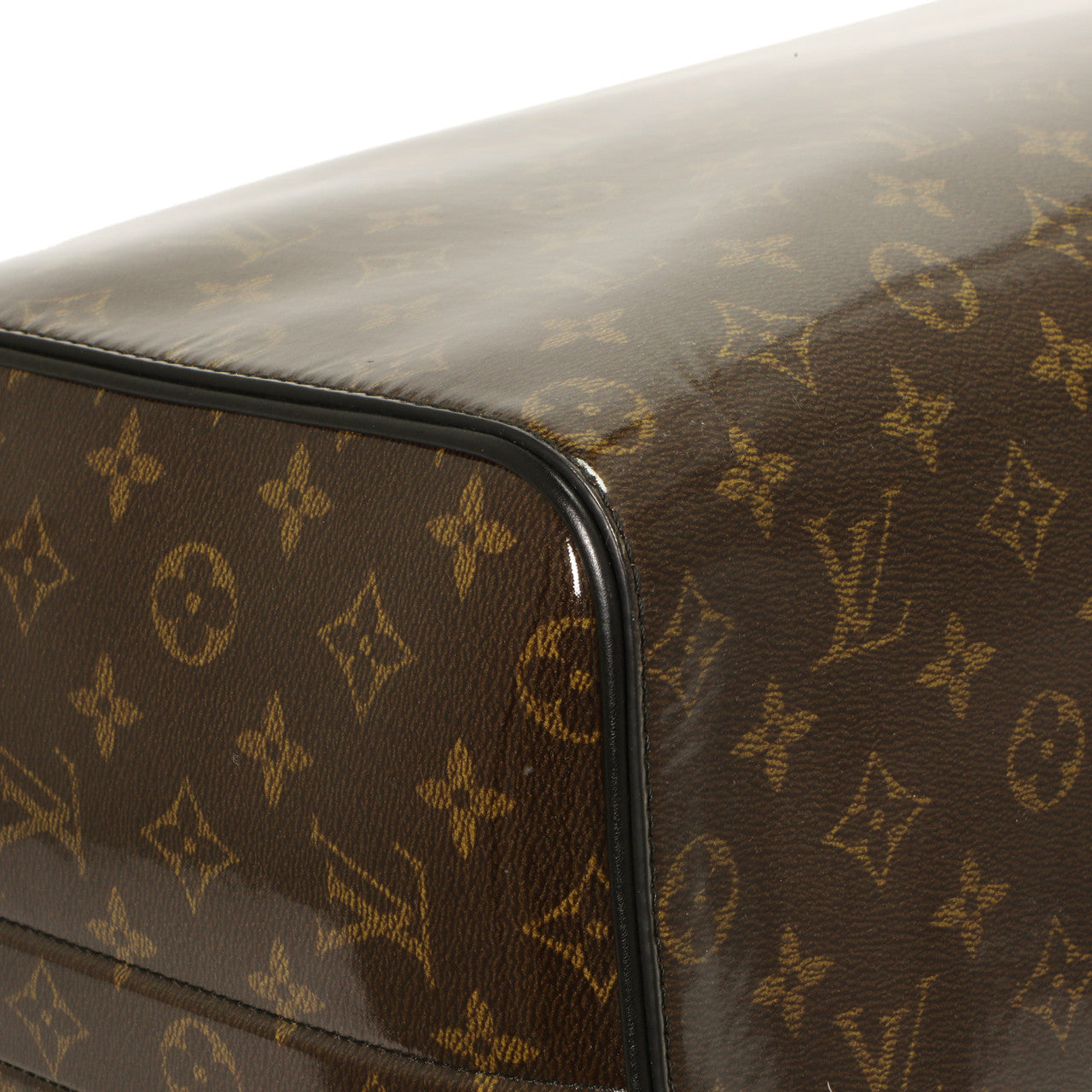 Exclusive Louis Vuitton Monogram Glaze Keepall Bandouliere 50 — Top View