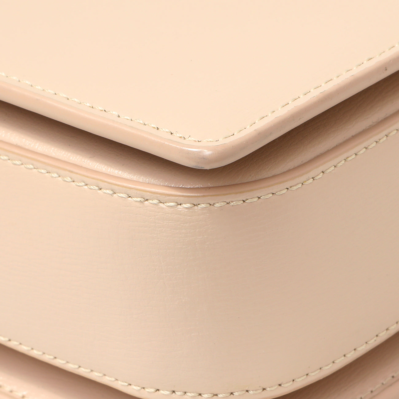 Exclusive Saint Laurent Marble Pink Smooth Calfskin Suede Medium Bellechasse Bag — Alternate View 7