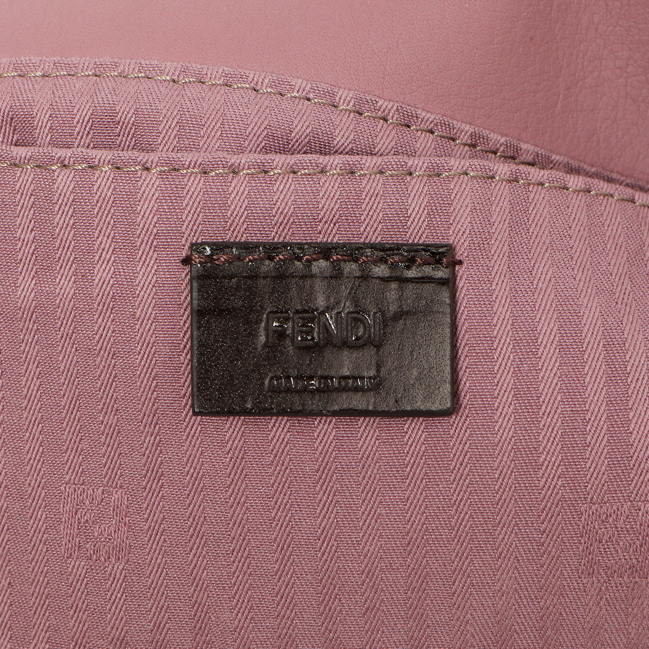Exclusive Fendi Vitello Flamingo Fendista Pouchette Crossbody — Detail View