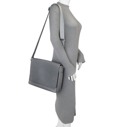 Exclusive Louis  Vuitton Glacier Taiga Roman MM — Alternate View 13