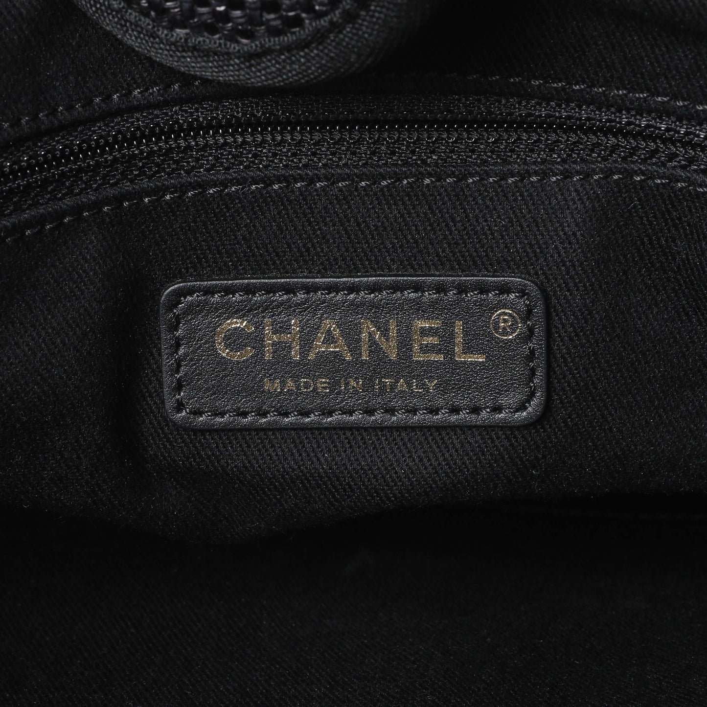 Exclusive Chanel Mini Raffia Deauville Shopping Bag — Alternate View 9
