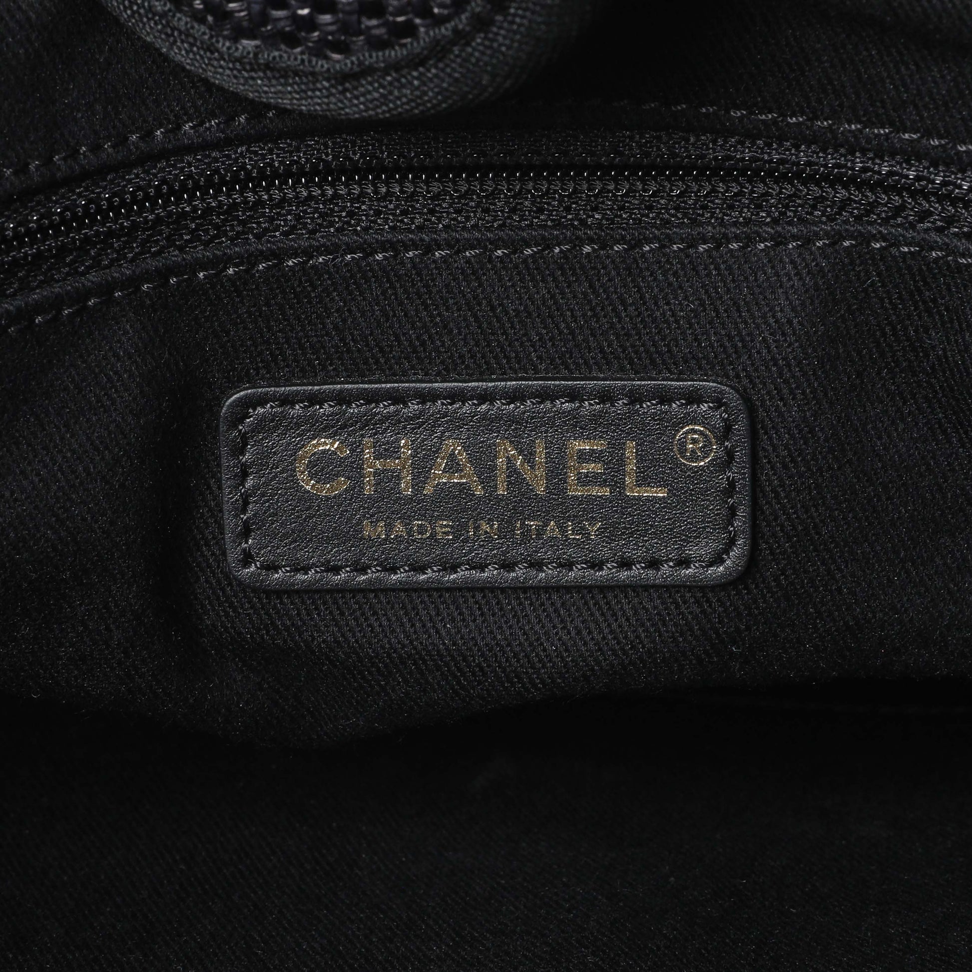 Exclusive Chanel Mini Raffia Deauville Shopping Bag — Alternate View 9