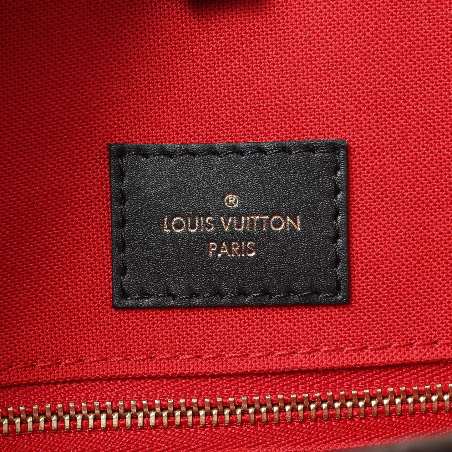 Exclusive Louis Vuitton Reverse Monogram Giant Onthego GM — Detail View