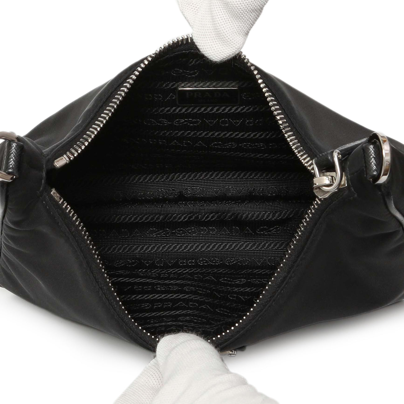 Exclusive Prada Black Nylon Re-Edition 2005 Shoulder Bag — Alternate View 9