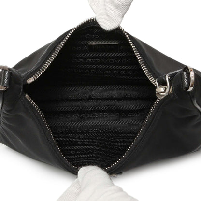 Exclusive Prada Black Nylon Re-Edition 2005 Shoulder Bag — Alternate View 9