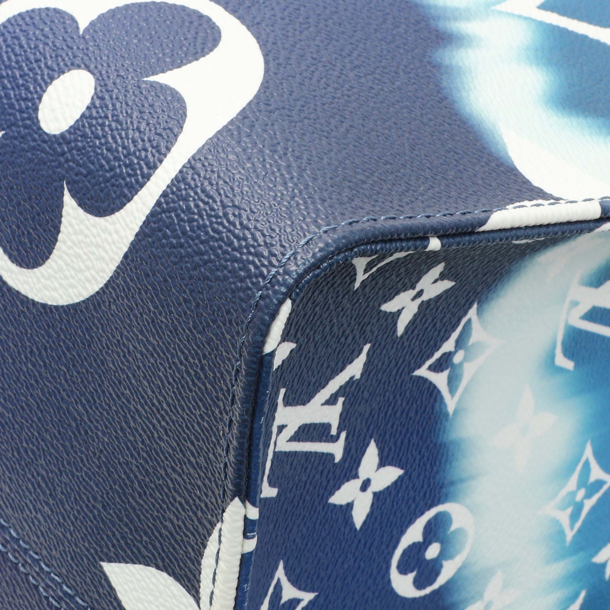Exclusive Louis Vuitton Monogram Escale Onthego GM Blue — Detail View