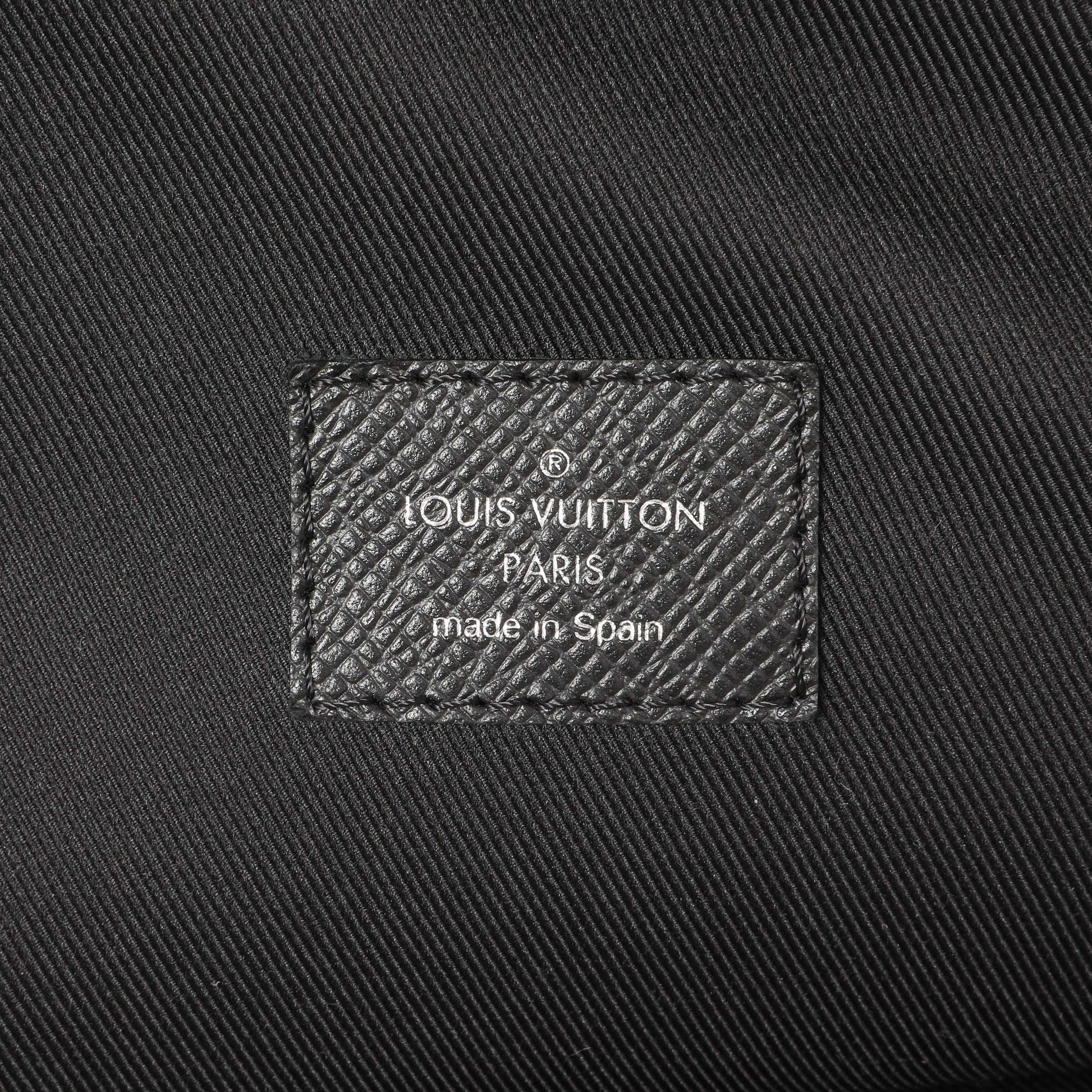 Exclusive Louis Vuitton Black Taiga Avenue Sling — Detail View